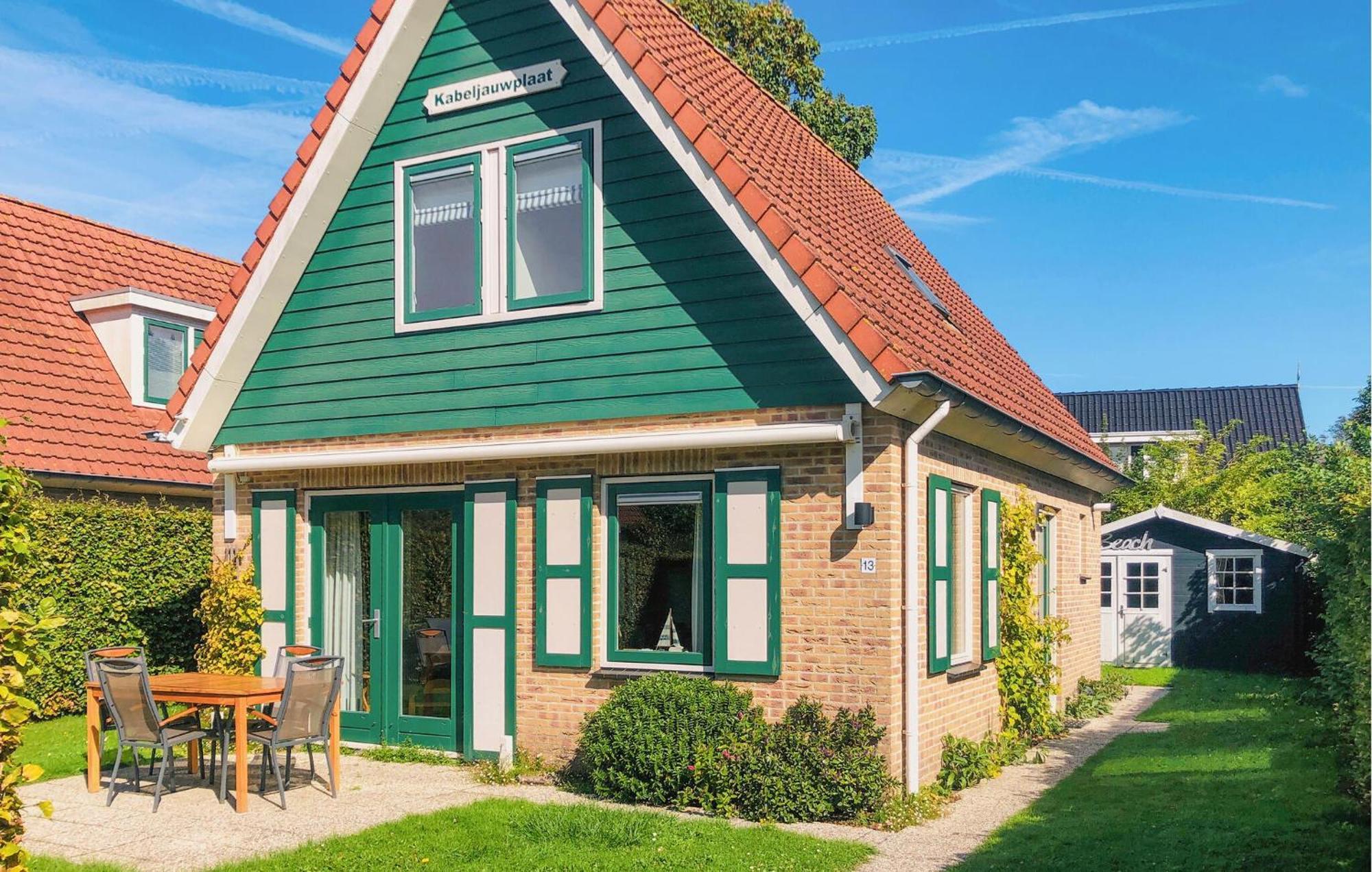 3 Bedroom Lovely Home In Zonnemaire Kültér fotó